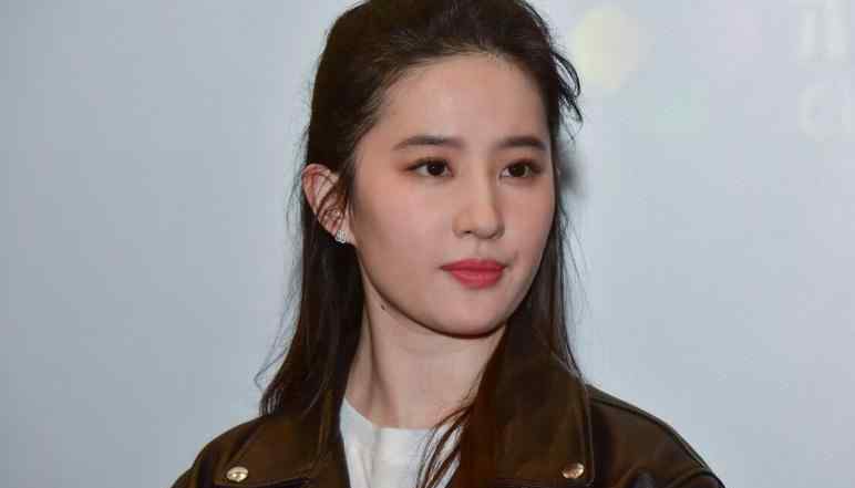 曾轶可刘亦菲 刘亦菲和曾轶可百合传闻 刘亦菲和曾轶可的真实关系